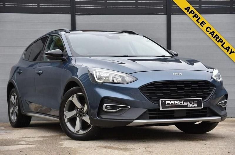 Blue Used 2019 Ford Focus Active Hatchback | £9,995 (Fair price) - Image 1/4