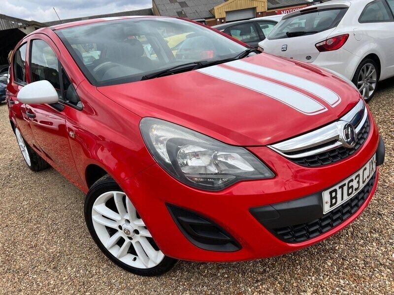 Red Used 2014 Vauxhall Corsa Hatchback | £2,499 (Good price) - Image 1/4