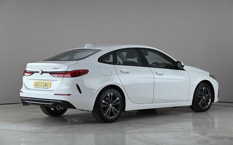 Usado BMW 218 Sport Line 150 CV (110 kW) 2022 Blanco Coupe
