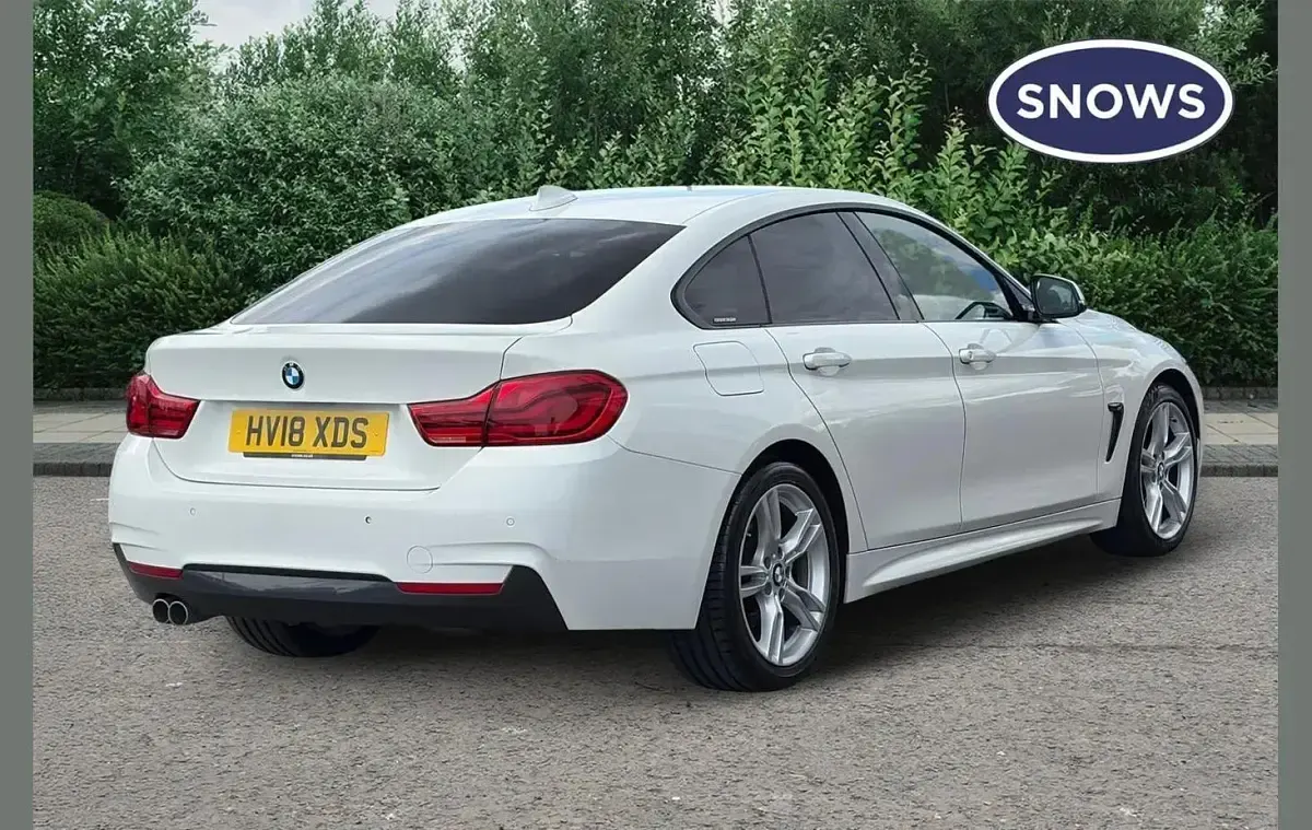Begagnad BMW 420 M Sport 190 HK (139 kW) 2018 Vit Sportkupé
