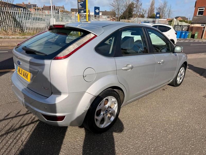 Used Ford Focus Sport 110 HP (80 kW) 2011 Silver Hatchback