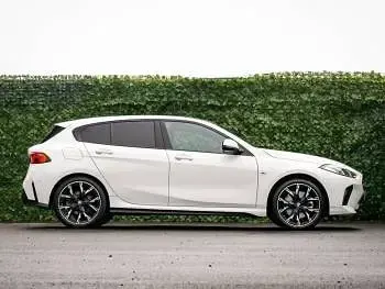 Used BMW 123 M Sport 204 HP (150 kW) 2025 White Hatchback