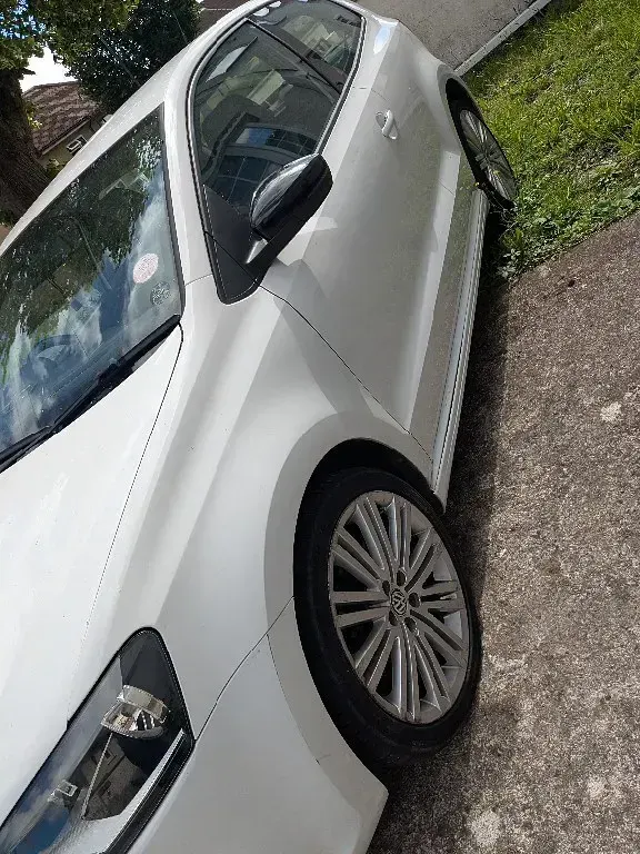 Used VW Polo BlueGT 2015 White Hatchback
