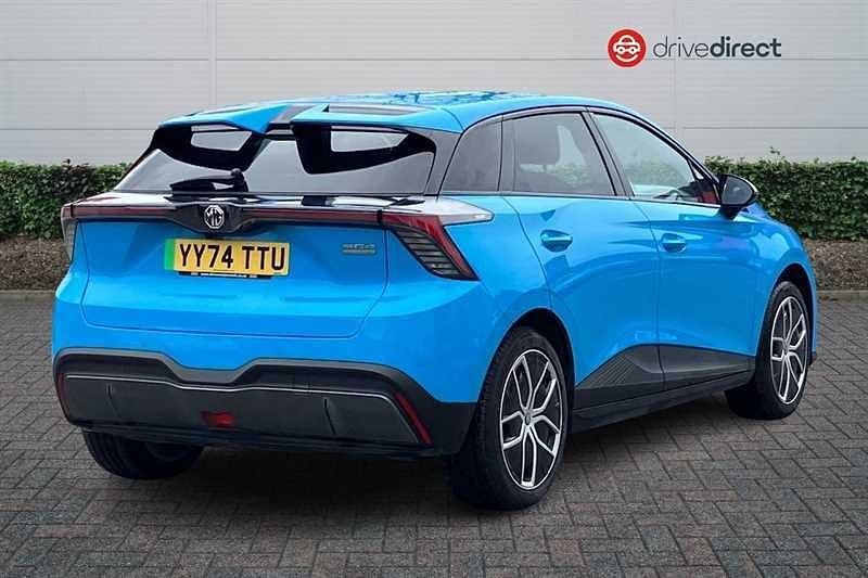 Used MG MG4 EV Trophy 2025 Blue Hatchback