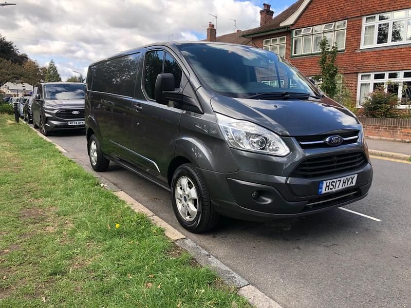Grey Used 2017 Ford Transit Custom Limited Van | £6,450 (Expensive) - Image 1/4