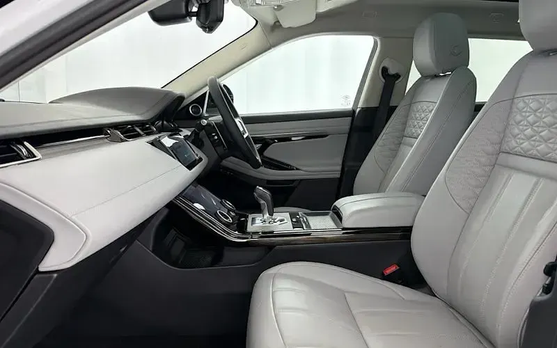 Used Land Rover Range Rover evoque Autobiography 253 HP (186 kW) 2023 SUV