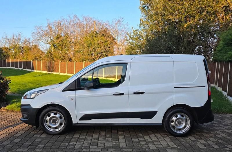Second-hand Ford Transit Connect 75 CP (55 kW) 2020 Alb Monovolum