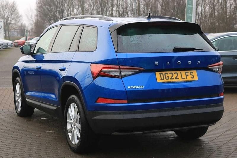 Used Skoda Kodiaq SE 150 HP (110 kW) 2022 Race blue metallic SUV