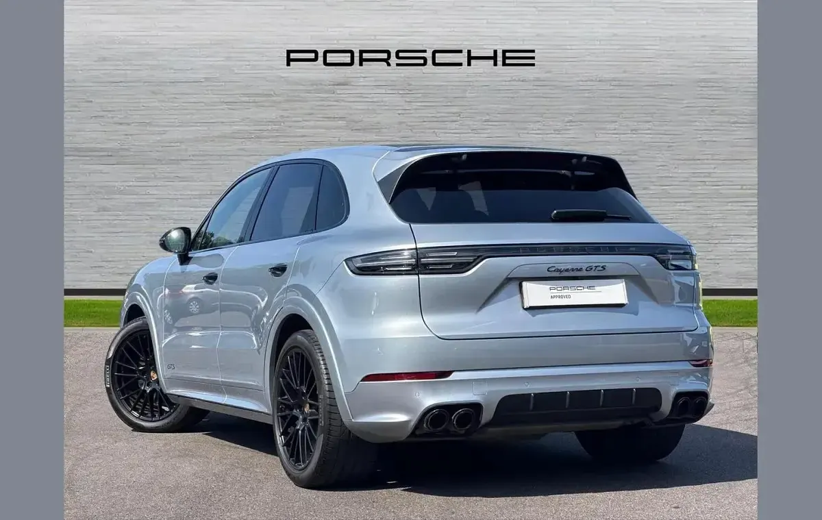 Used Porsche Cayenne GTS 453 HP (333 kW) 2023 Silver SUV