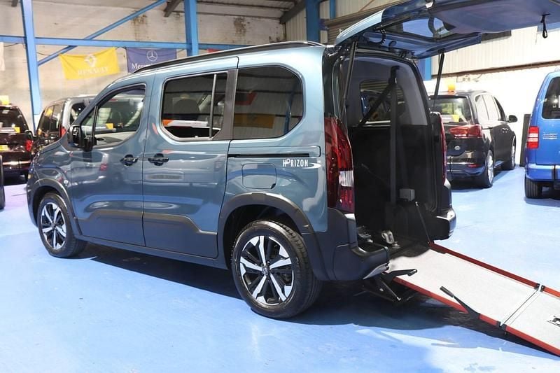 Used Peugeot Rifter Allure 2025 Blue MPV