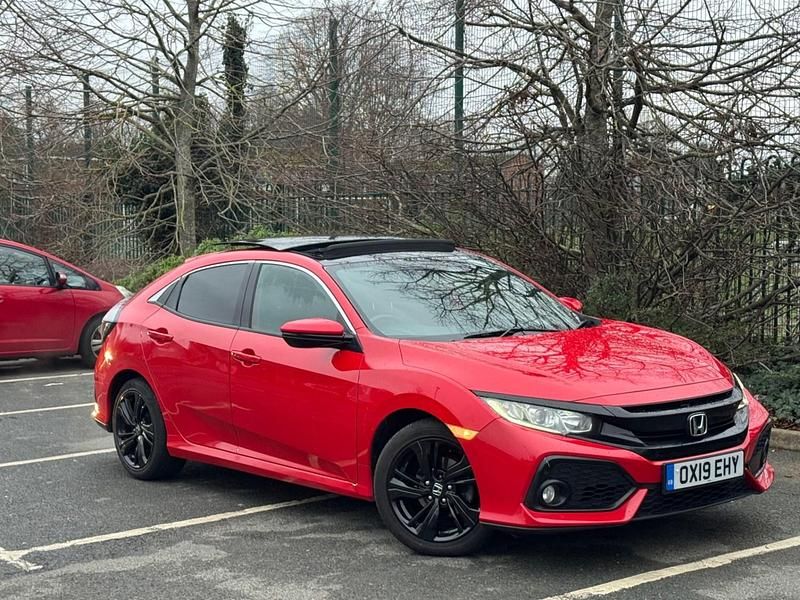 Red Used 2019 Honda Civic EX Hatchback | £10,995 (Fair price) - Image 1/4