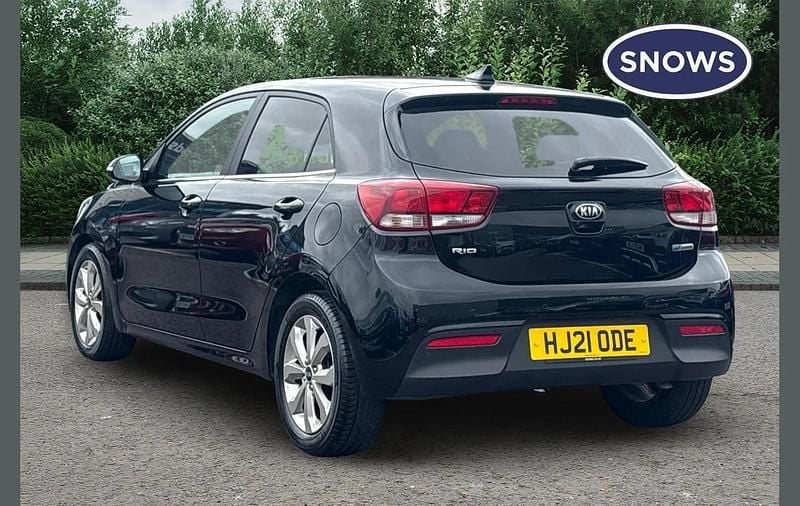Used Kia Rio 118 HP (86 kW) 2021 Black Hatchback
