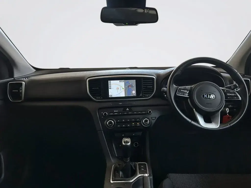 Used Kia Sportage 177 HP (130 kW) 2019 White SUV