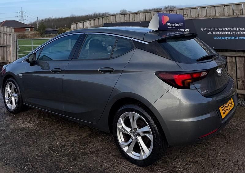 Second-hand Vauxhall Astra SRi 150 CP (110 kW) 2019 Gri Hatchback