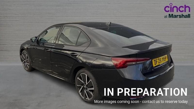 Used Skoda Octavia SportLine 150 HP (110 kW) 2025 Black magic pearl effect