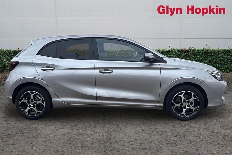 Used MG MG3 Trophy 194 HP (142 kW) 2025 Silver Hatchback