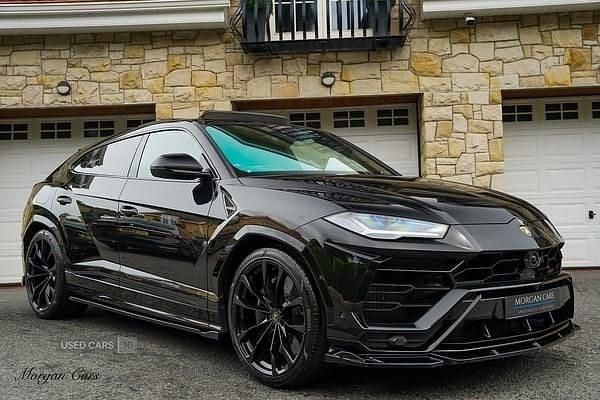 Black Used 2021 Lamborghini Urus SUV | £169,995 (Good price) - Image 1/4