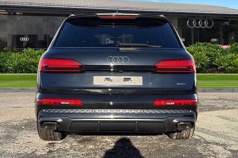 New Audi Q7 Black Edition 2025 Black SUV