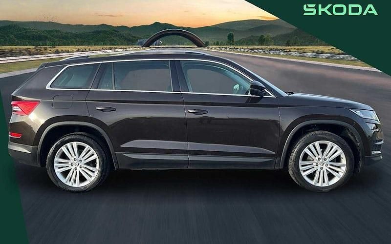 Usado Skoda Kodiaq SE L 150 HP (110 kW) 2017 Castanho SUV