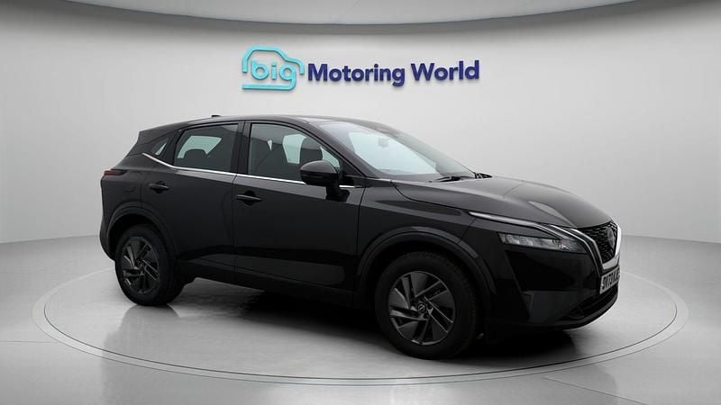 Used 2023 Nissan Qashqai Acenta Premium SUV | £16,189 (Super price) - Image 1/4