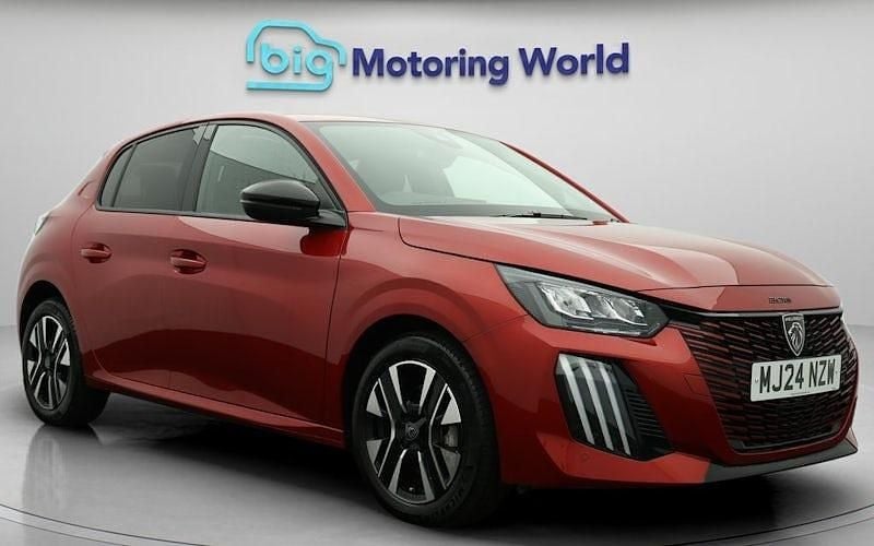 Red Used 2024 Peugeot 208 Allure Hatchback | £14,000 (Good price) - Image 1/4