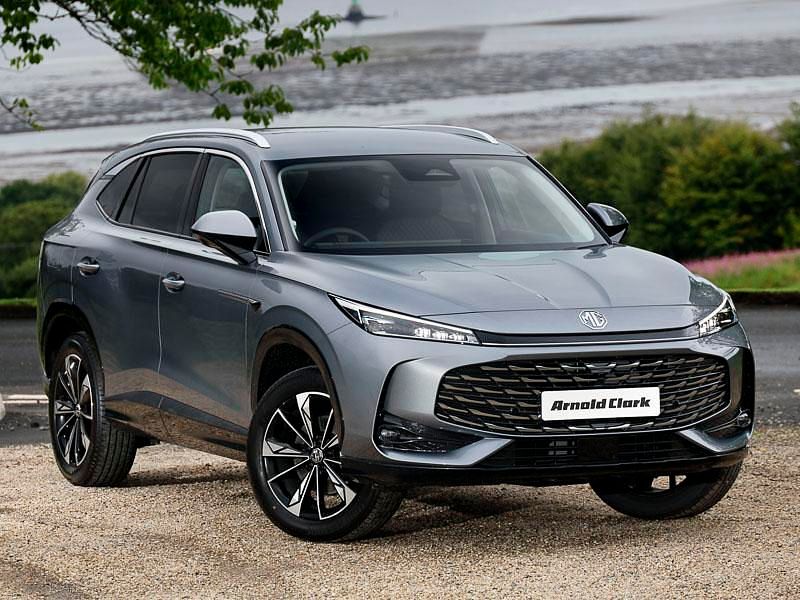 Grey New 2025 MG HS SE SUV | £22,498 (Fair price) - Image 1/3