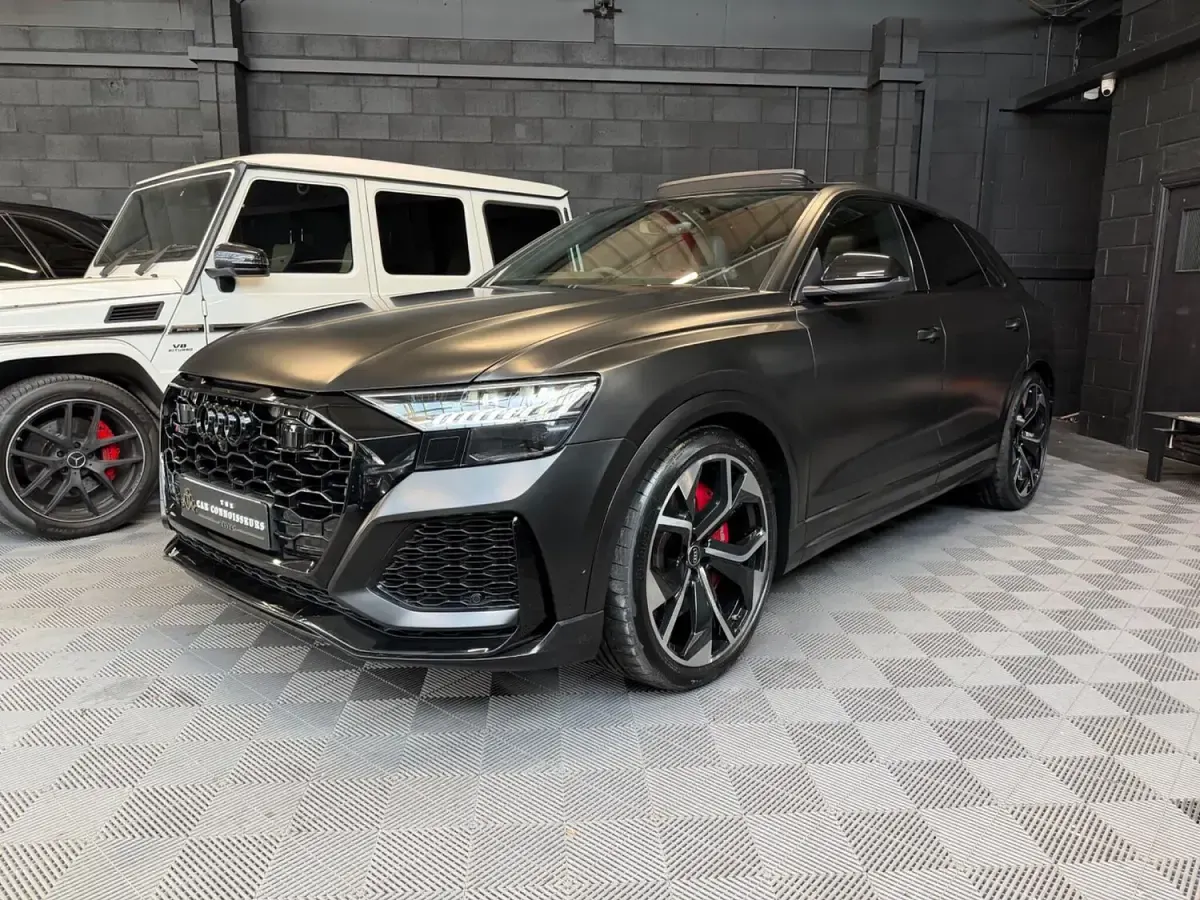 Used Audi RS Q8 600 HP (441 kW) 2023 Black SUV