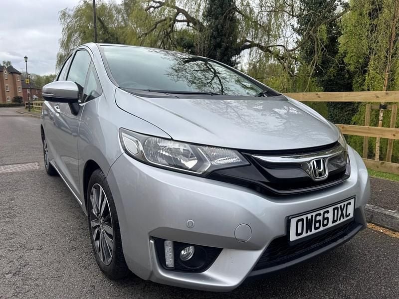 Used Honda Jazz EX 102 HP (75 kW) 2017 Silver Hatchback
