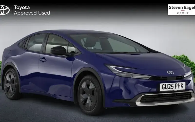 Used Toyota Prius Design 223 HP (164 kW) 2025 Hatchback