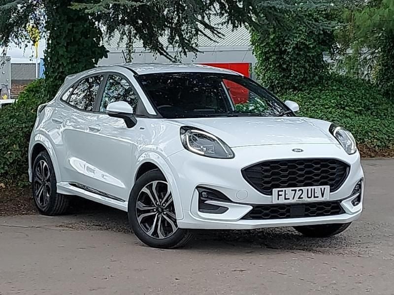 White Used 2022 Ford Puma ST-Line Hatchback | £15,498 (Fair price) - Image 1/4