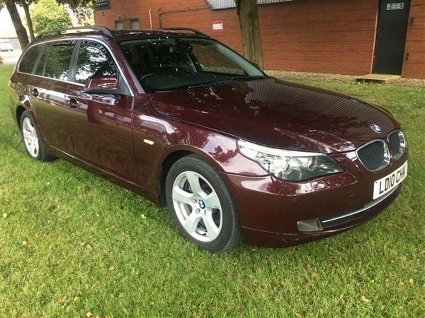 Red Used 2010 BMW 520 Estate | £3,998 (A bit pricey) - Image 1/1