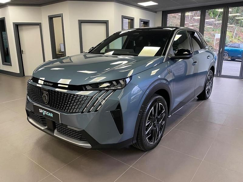 Second-hand Peugeot 3008 GT 134 CP (98 kW) 2025 Albastru SUV