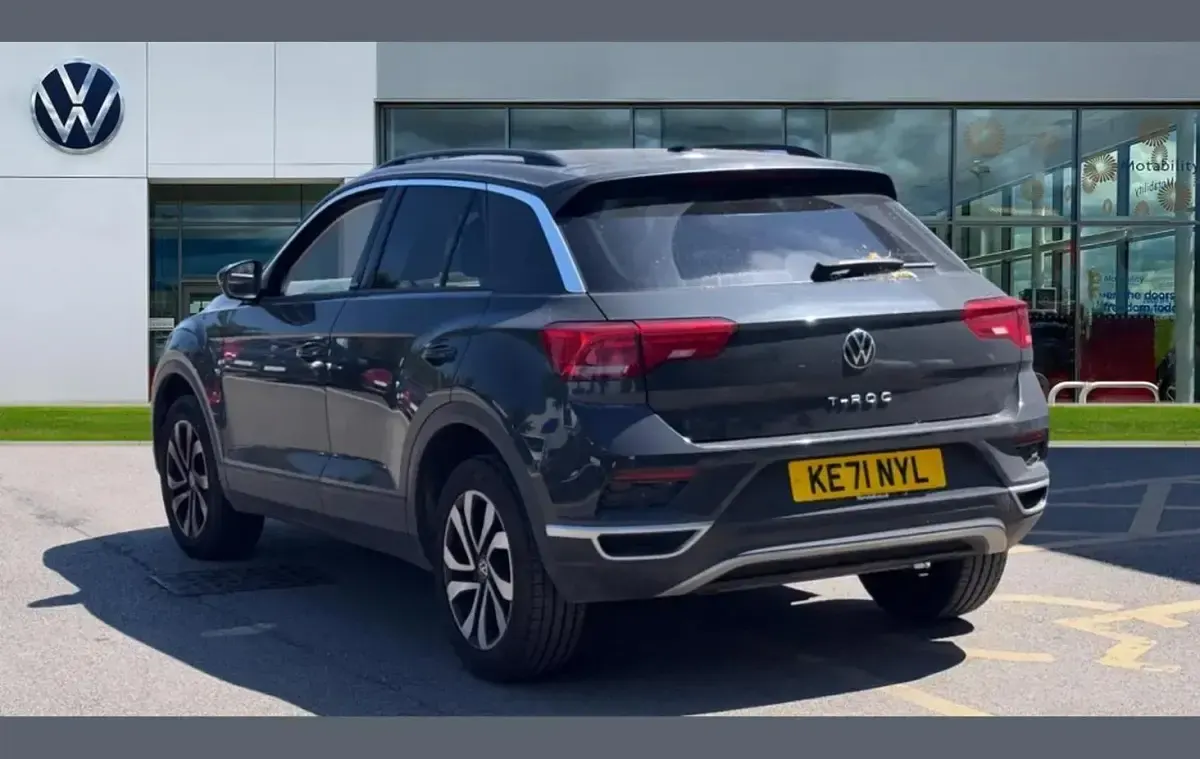 Used VW T-Roc Active 147 HP (108 kW) 2021 Grey SUV