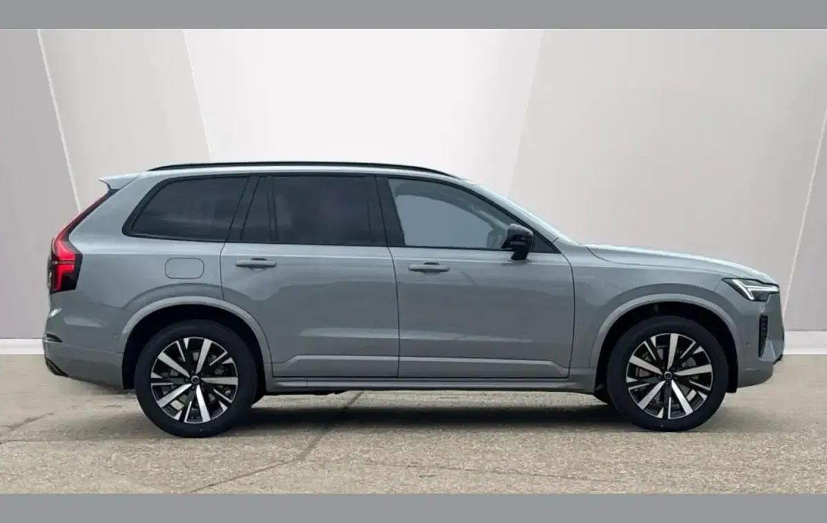 Used Volvo XC90 Plus 455 HP (334 kW) 2026 Grey SUV