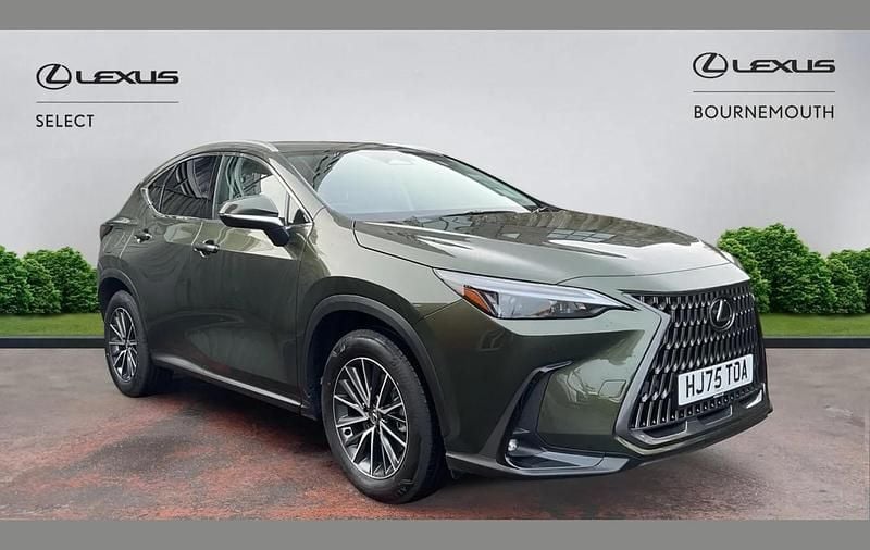 Green Used 2025 Lexus NX450h+ SUV | £45,201 (A bit pricey) - Image 1/4