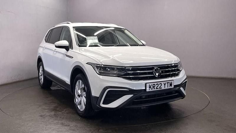 White Used 2022 VW Tiguan Allspace S SUV | £21,999 (Super price) - Image 1/4