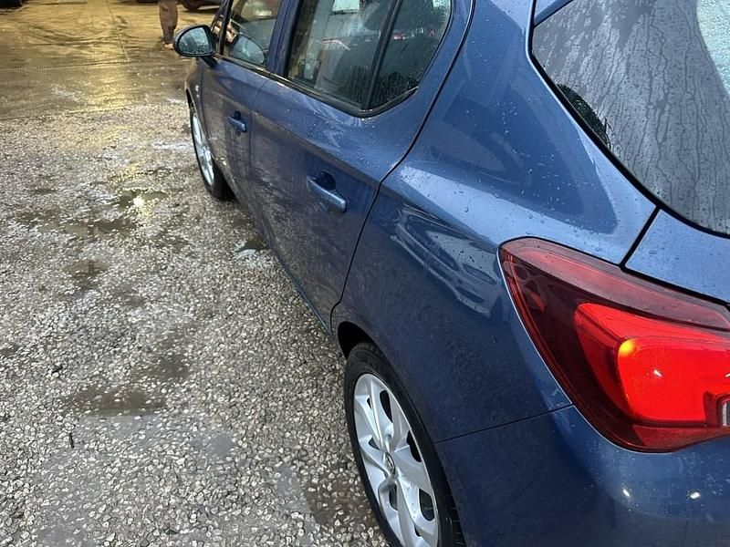 Used Vauxhall Corsa SRi 75 HP (55 kW) 2017 Blue Hatchback