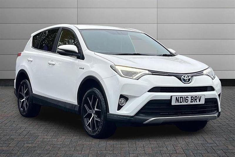 Pure white Used 2016 Toyota RAV4 Hybrid SUV | £12,750 (Expensive) - Image 1/3