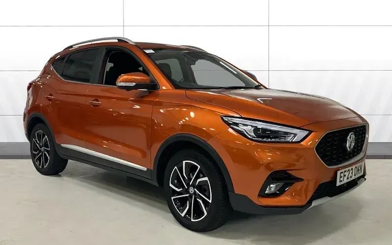 Usado MG ZS Exclusive 111 HP (81 kW) 2023 SUV