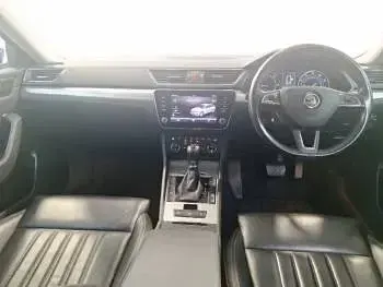 Used Skoda Superb SE Technology 120 HP (88 kW) 2020 Blue Estate