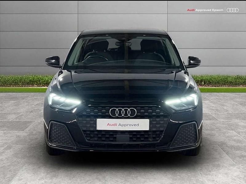 Used Audi A1 Design 94 HP (69 kW) 2021 Black SUV