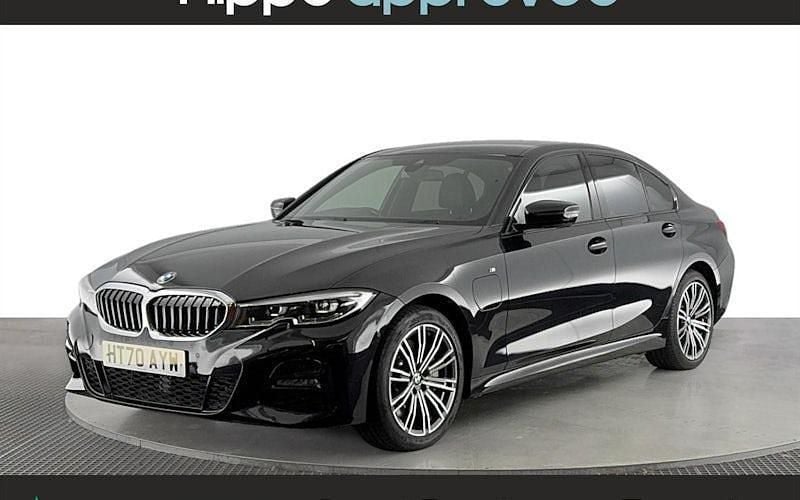 Used 2022 BMW 330e M Sport Sedan | £19,720 (Good price) - Image 1/4
