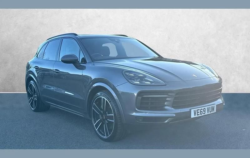 Used Porsche Cayenne S 434 HP (319 kW) 2019 Grey SUV
