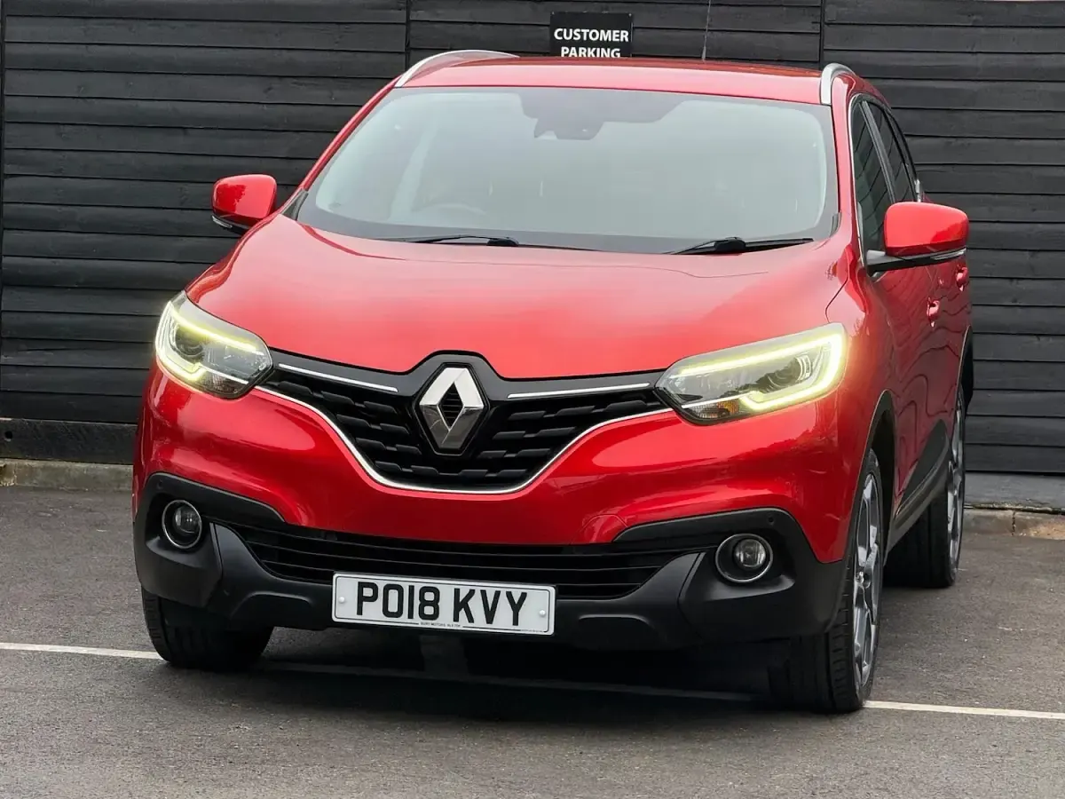 Used Renault Kadjar Dynamique 130 HP (95 kW) 2018 Red SUV