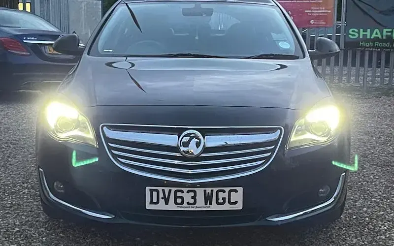 Usado Vauxhall Insignia Elite 163 CV (119 kW) 2015 Utilitario