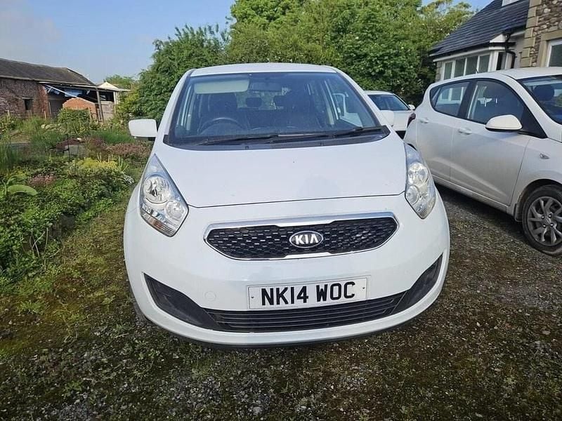 Used Kia Venga 2014 White Hatchback