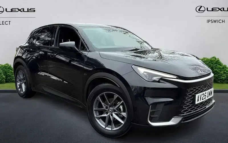 Used Lexus LBX 136 HP (100 kW) 2025 SUV