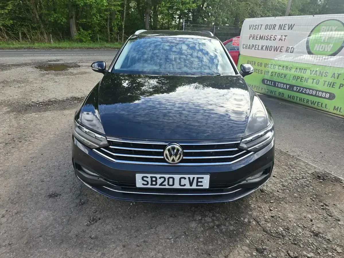 Used VW Passat SEL 2020 Black Estate