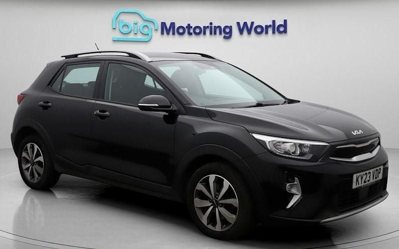 Used 2023 Kia Stonic 2 SUV | £13,813 (Fair price) - Image 1/4
