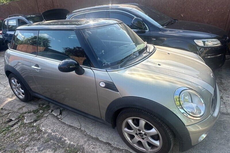 Silver Used 2007 Mini Cooper Hatch Hatchback | £2,495 (Fair price) - Image 1/1